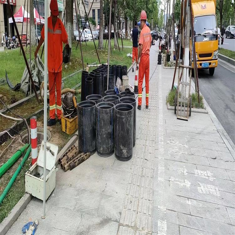 白玉管道短管置换修复